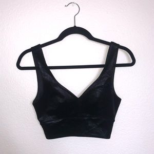 ASTR sparkly black crop top